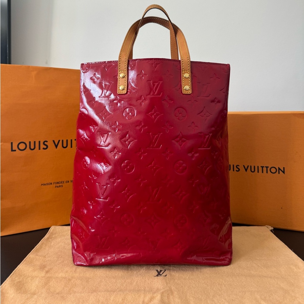 Authentic Louis Vuitton Reade Mm Red Vernis Handbag TH1020 Made in France